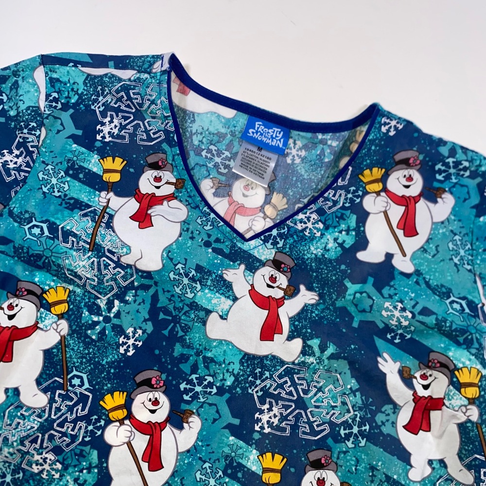 Frosty the Snowman‎ Christmas Scrub Top Blue V-Neck Holiday Medical Uniform Med